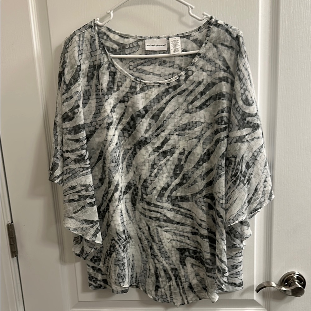 Alfred Dunner Gray Black Graphic 3/4 Sleeve Blouse